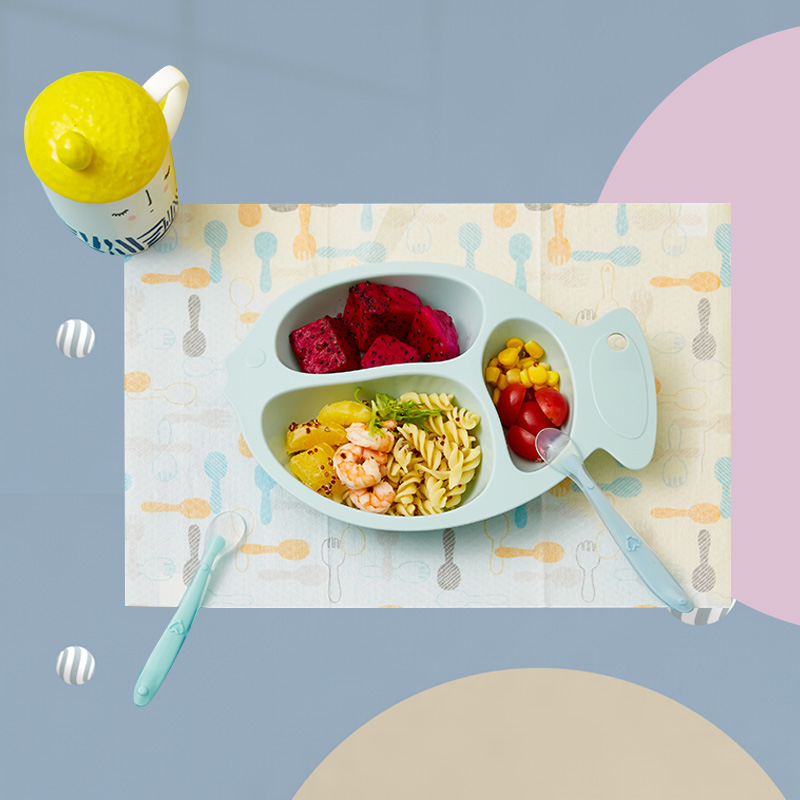 Waterproof Cute Travel Eating Disposable Table Mat for Child