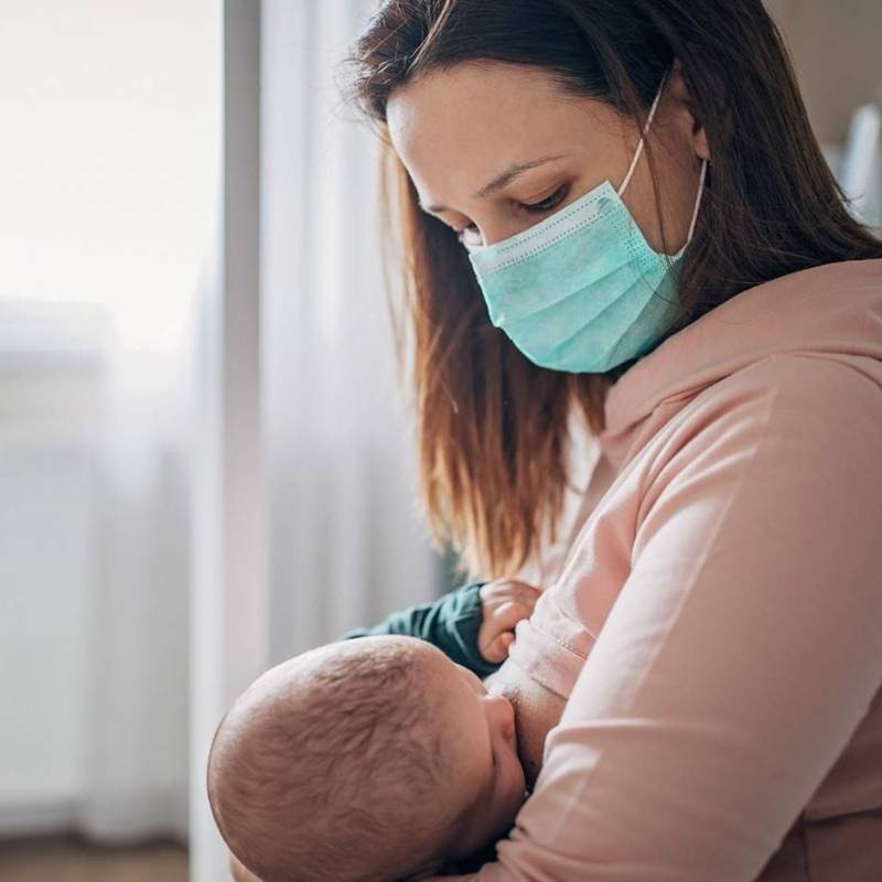 Can breastfeeding when you have a fever?