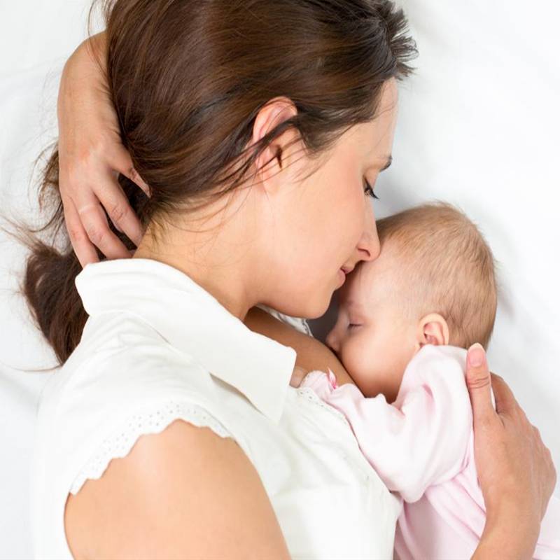 Newborn breastfeeding methods